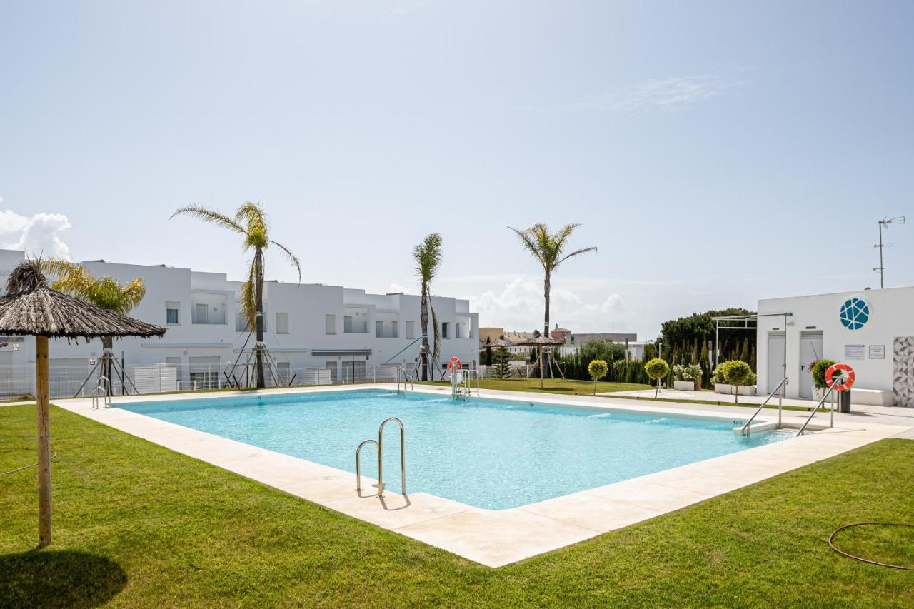 Maravilloso Adosado Junto A La Playa Conil De La Frontera Exteriör bild