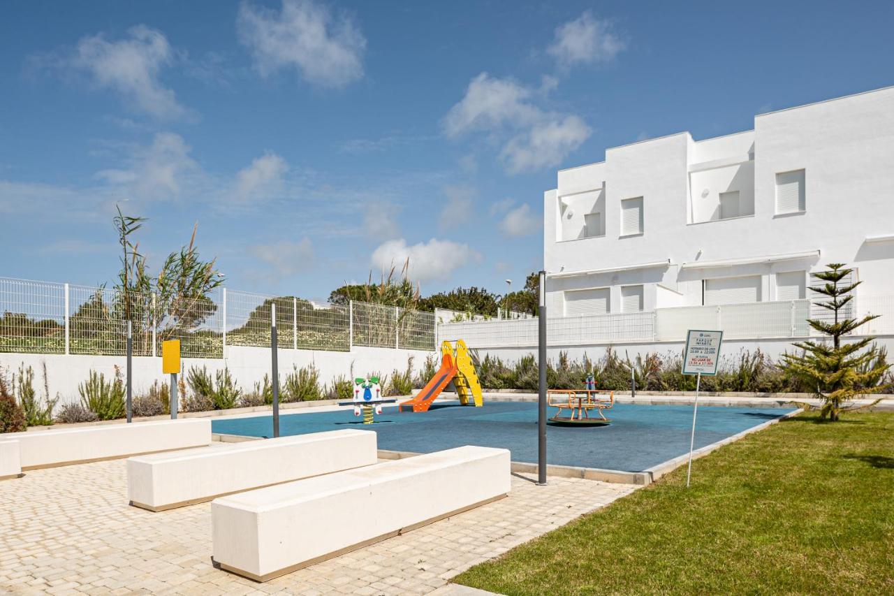 Maravilloso Adosado Junto A La Playa Conil De La Frontera Exteriör bild